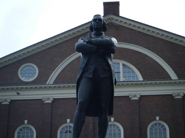 kleas boston trip april 2010-statehousefront.JPG